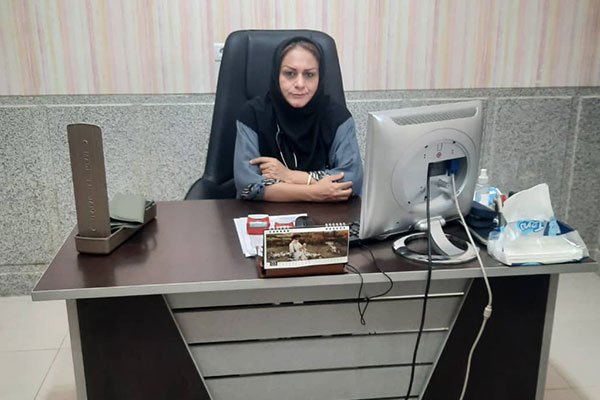 دکتر فاطمه قربانی متخصص داخلی و غدد در نجف آباد
